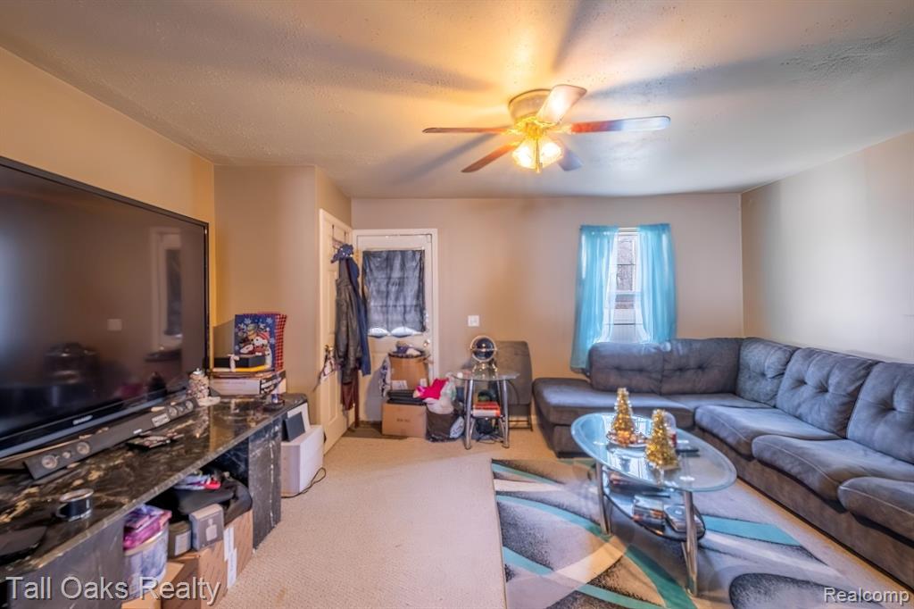 6054 E Pierson Road, Flint, MI 48506 — Photo 24
