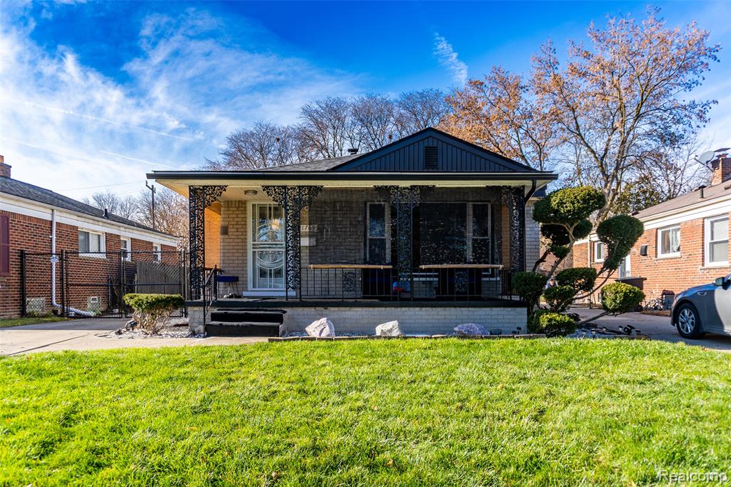 11769 W Parkway Street, Detroit, MI 48239 — front exterior