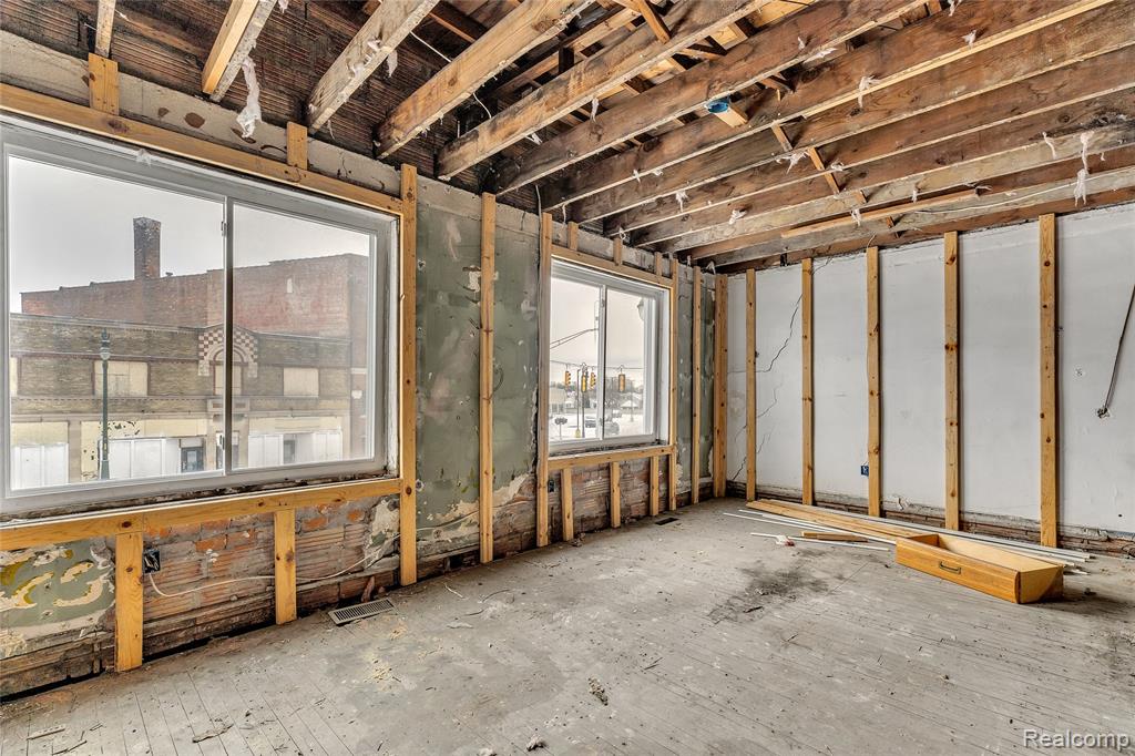 6740 Michigan Avenue, Detroit, MI 48210 — Photo 15