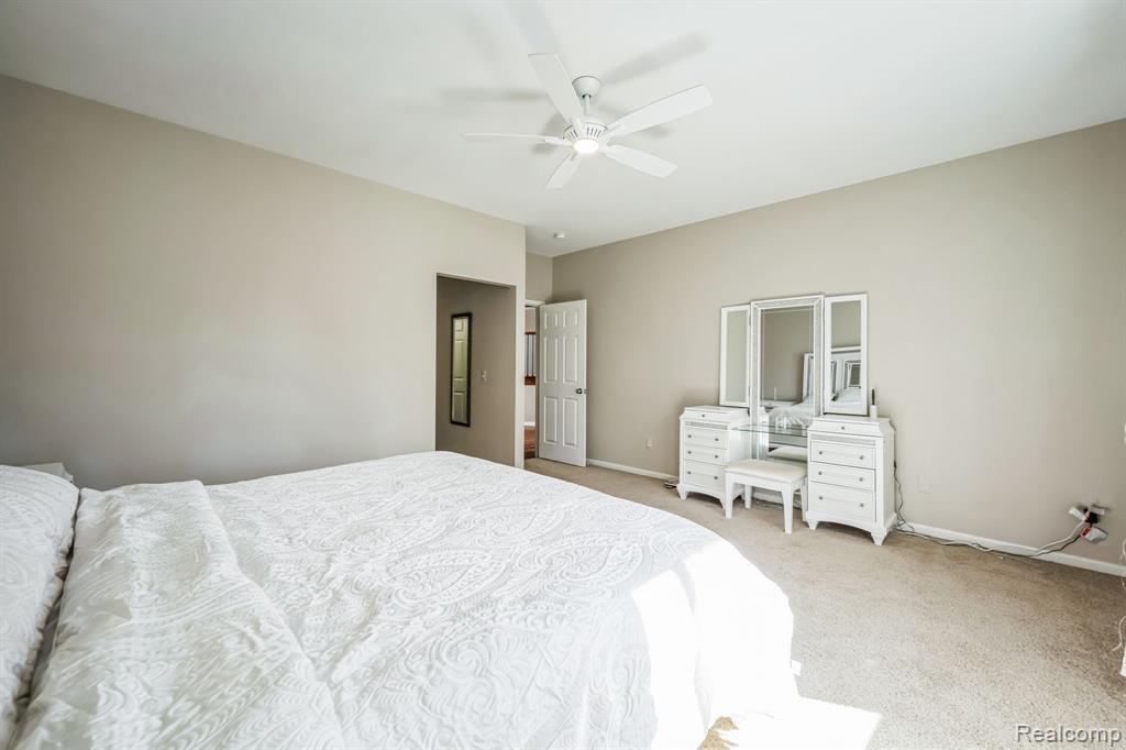 6768 HAYMARKET, Shelby Twp, MI 48317 — Photo 23