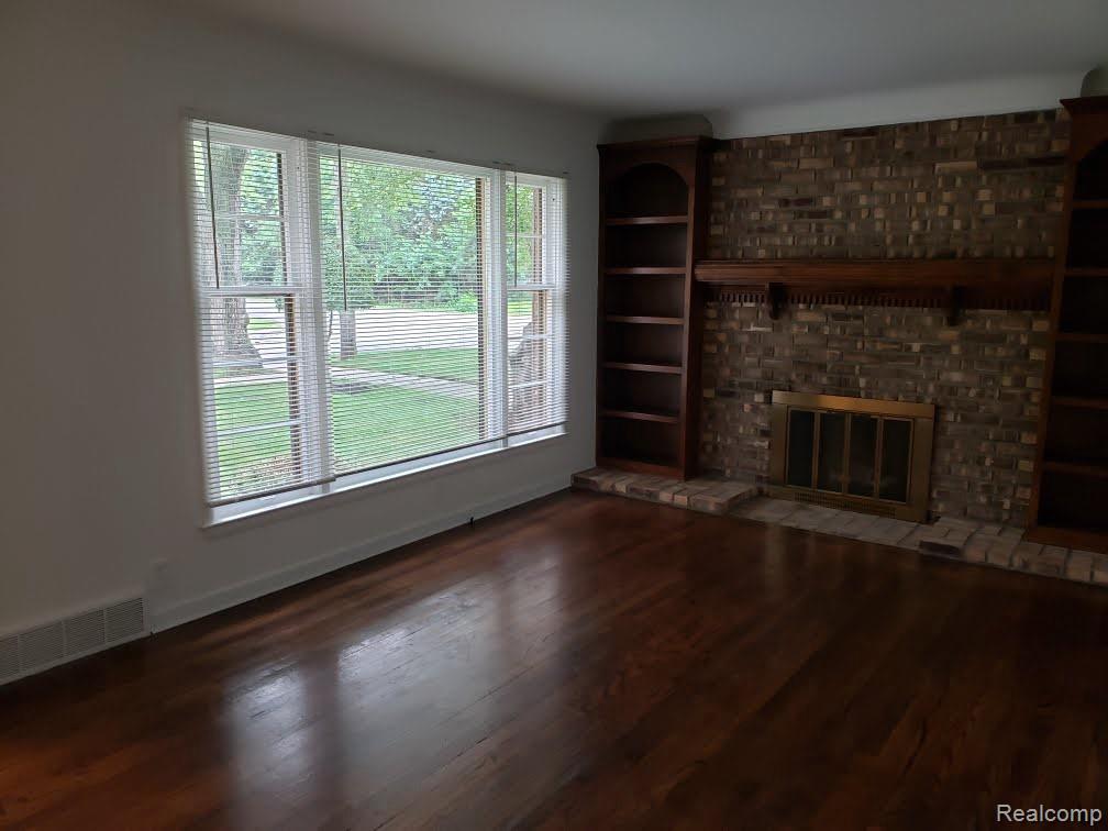4418 S VERONA Circle, Royal Oak, MI 48073 — Photo 14