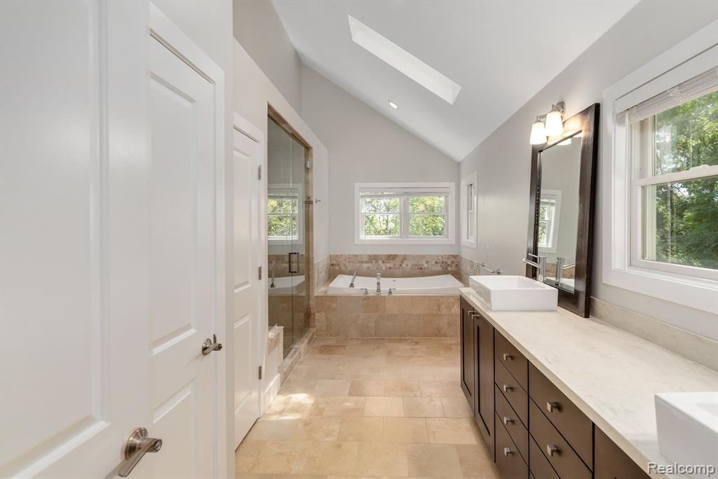 1320 TRAVER Road, Ann Arbor, MI 48105 — Photo 15