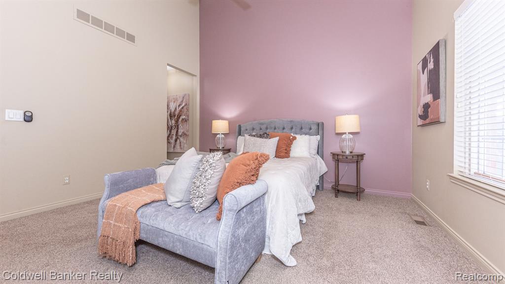13541 CHRISTINA Lane, Belleville, MI 48111 — Photo 26