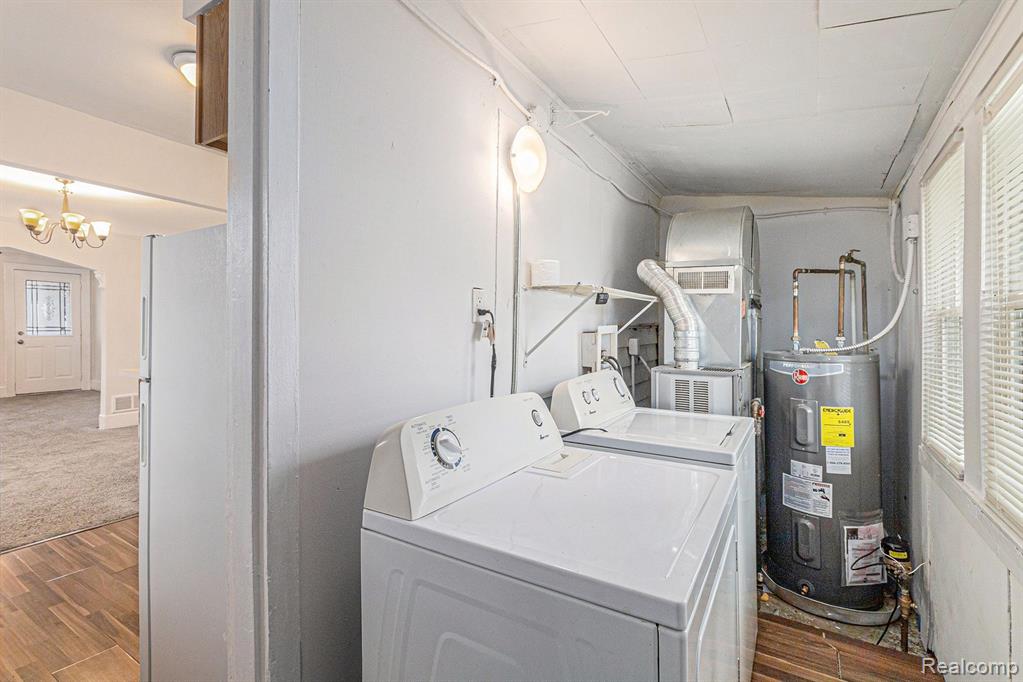 5402 Croissant Street, Dearborn Heights, MI 48125 — Photo 14