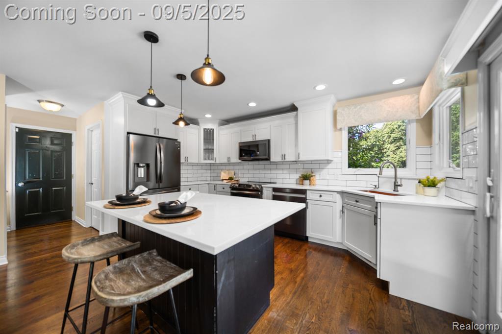 7750 Stout Avenue, Grosse Ile, MI 48138 — Photo 8