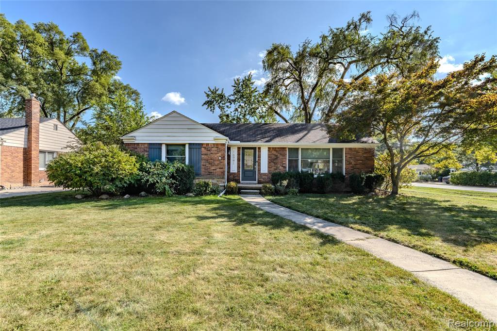 16991 Kirkshire Avenue, Beverly Hills, MI 48025 — front exterior