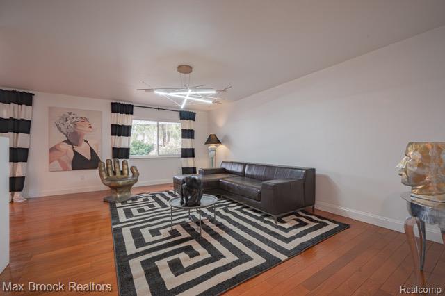 81 Stratford Lane, Rochester Hills, MI 48309 — Photo 15