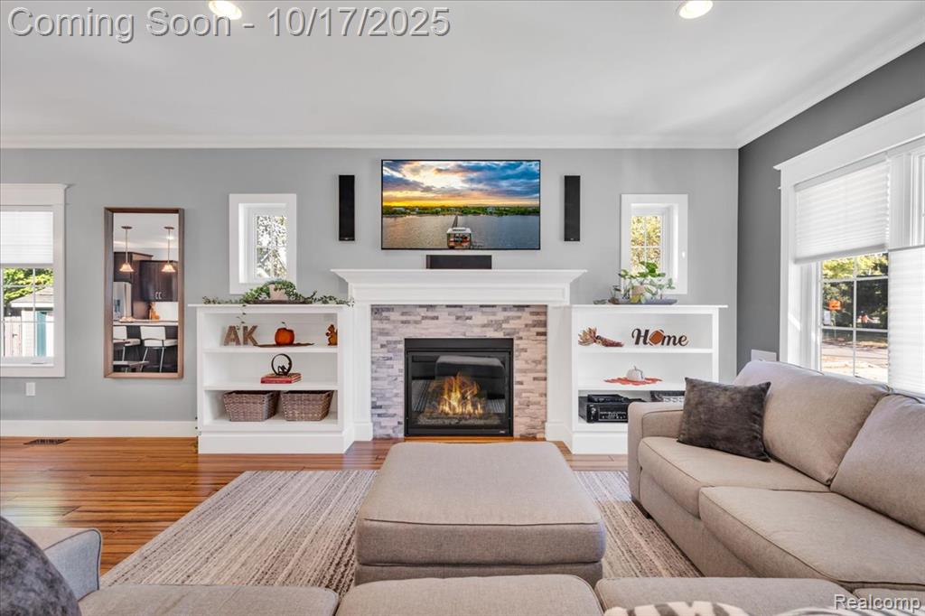 818 Longfellow Avenue, Royal Oak, MI 48067 — Photo 14