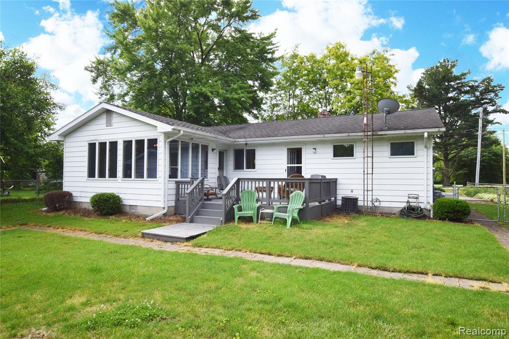 5340 Brobeck Street, Flint, MI 48532 — Photo 16