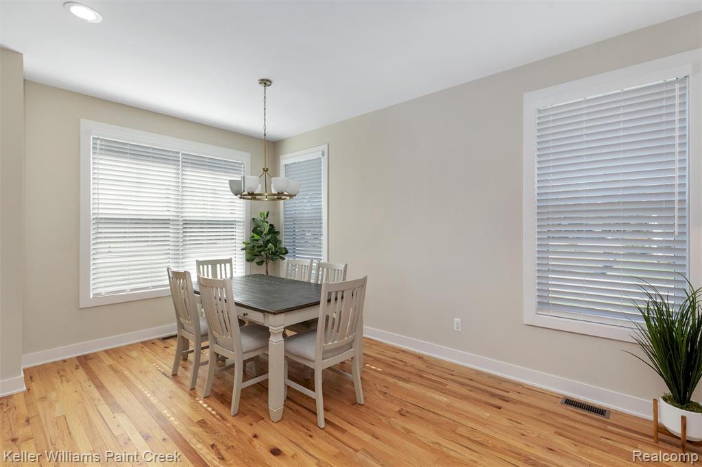 7955 Jordan Drive, Waterford, MI 48327 — Photo 14