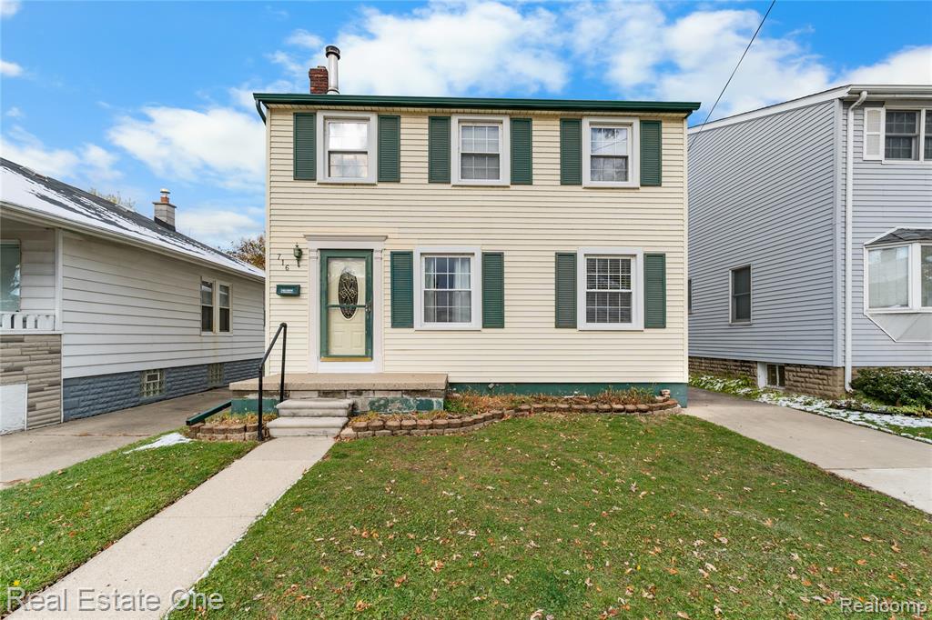 716 Kings Highway, Wyandotte, MI 48192 — Photo 2