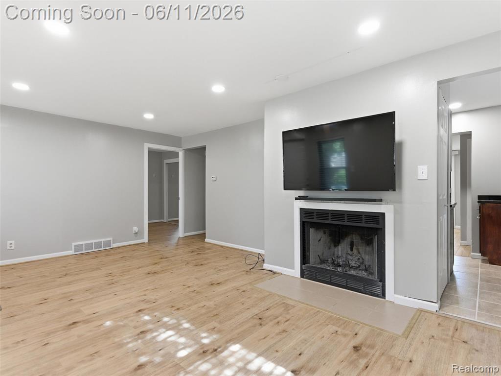 404 La Plaza Court, Royal Oak, MI 48073 — Photo 5
