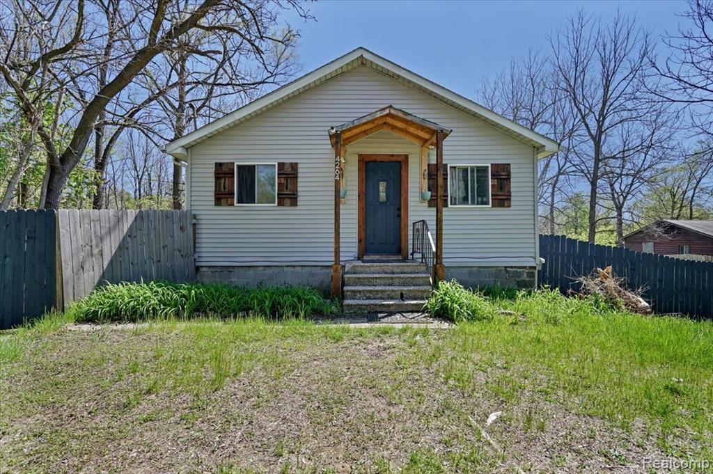 4264 Branch Road, Flint, MI 48506 — Photo 17