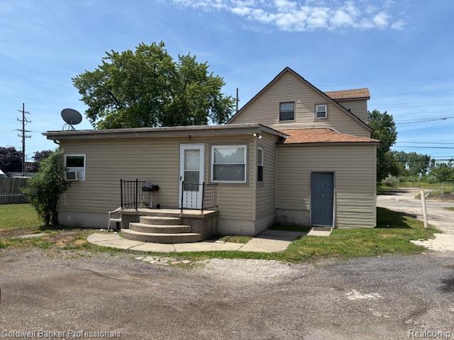 23736 Sherwood Avenue, Warren, MI 48091 — Photo 5
