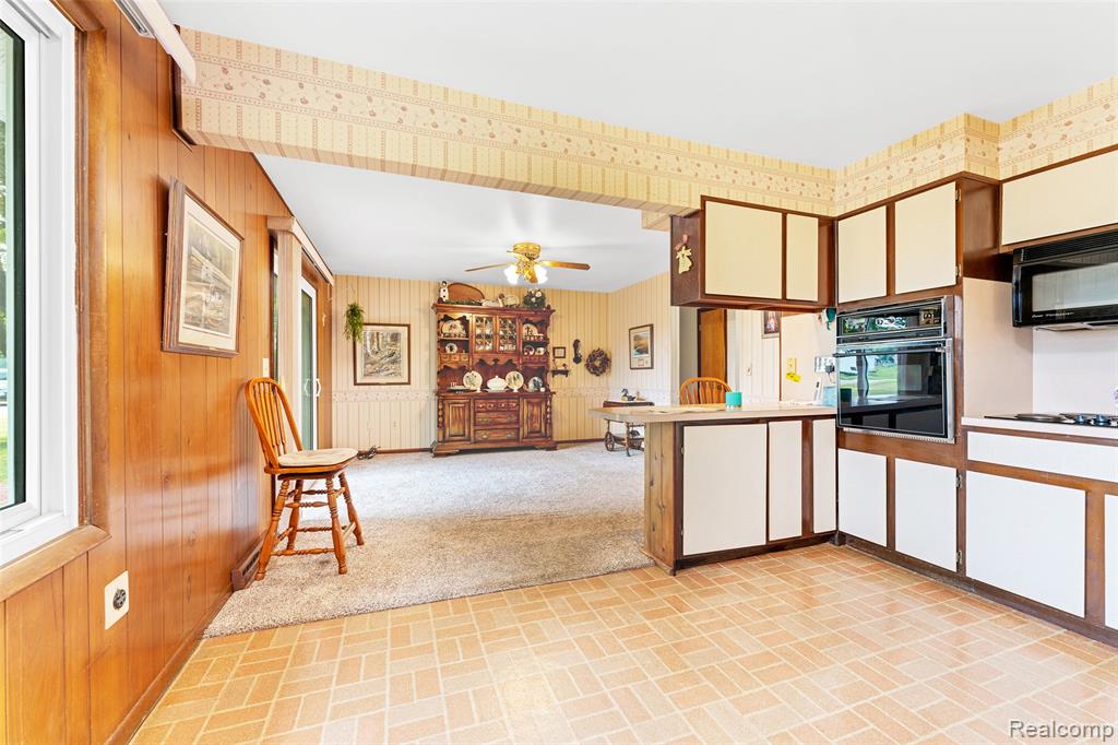 6767 Sharpe Road, Fowlerville, MI 48836 — Photo 10
