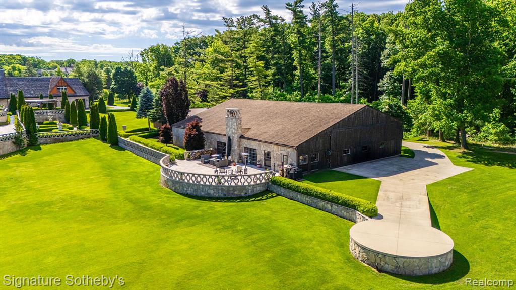 5350 Brewster Road, Rochester, MI 48306 — Photo 32