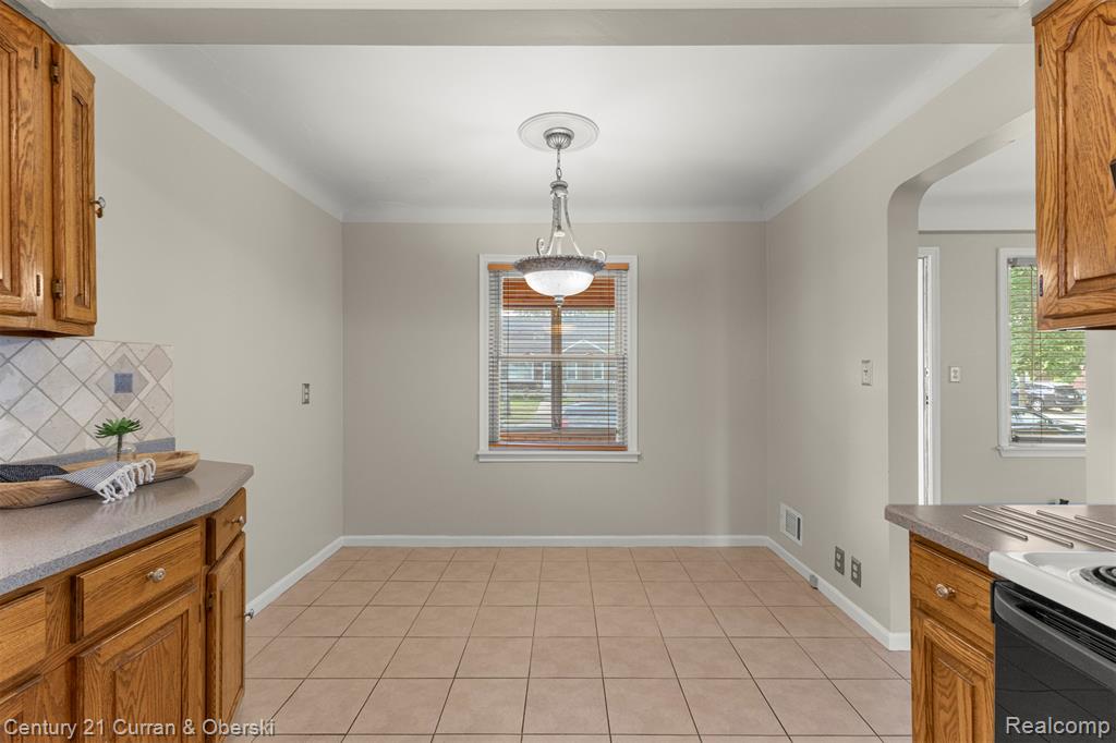 4224 Howard Street, Lincoln Park, MI 48146 — Photo 9