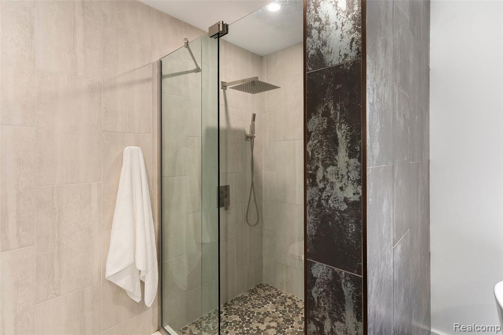 41416 Justin Drive Drive, Clinton Twp, MI 48038 — Photo 18