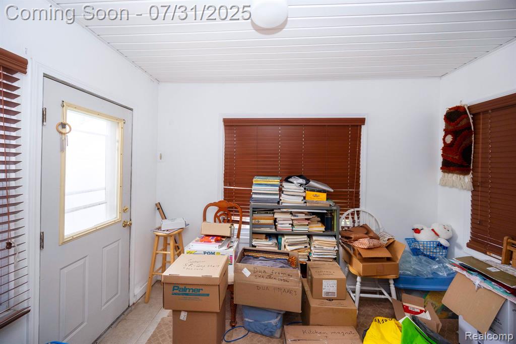 7833 W Morrow Circle, Dearborn, MI 48126 — Photo 28