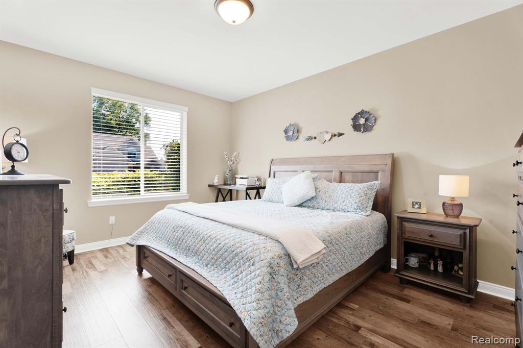 50093 Oakbrooke Drive, New Baltimore, MI 48047 — Photo 30