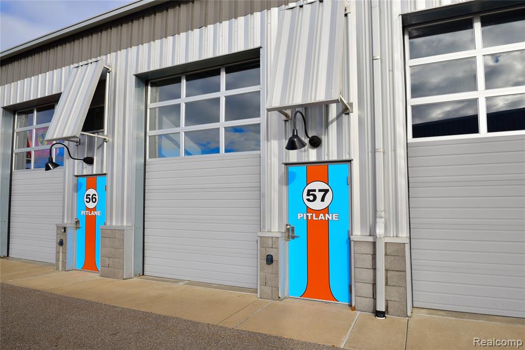 57 Pit Lane, Pontiac, MI 48341 — Photo 4