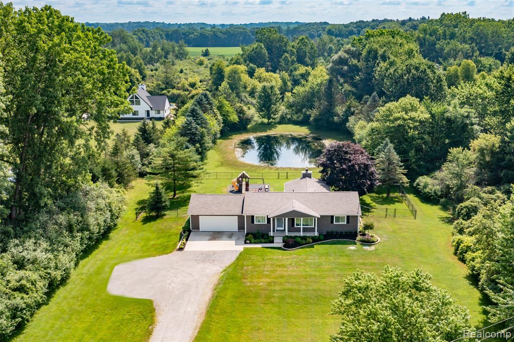 66100 Romeo Plank Road, Ray, MI — Photo 3