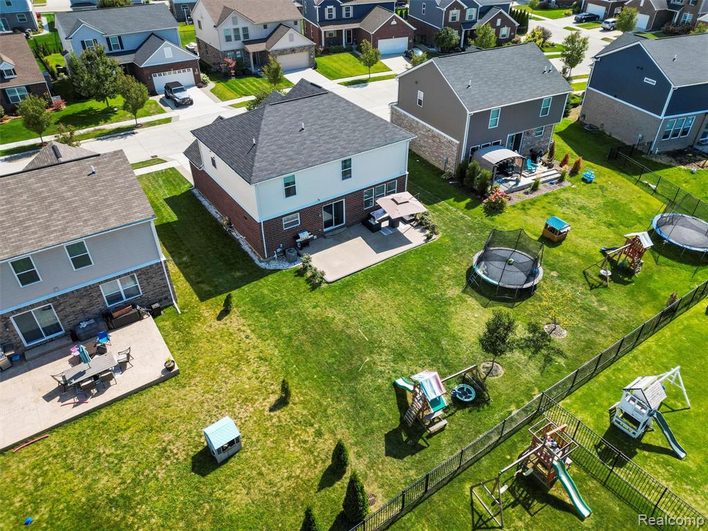 41197 Dortmund Drive, Clinton Twp, MI 48038 — Photo 41
