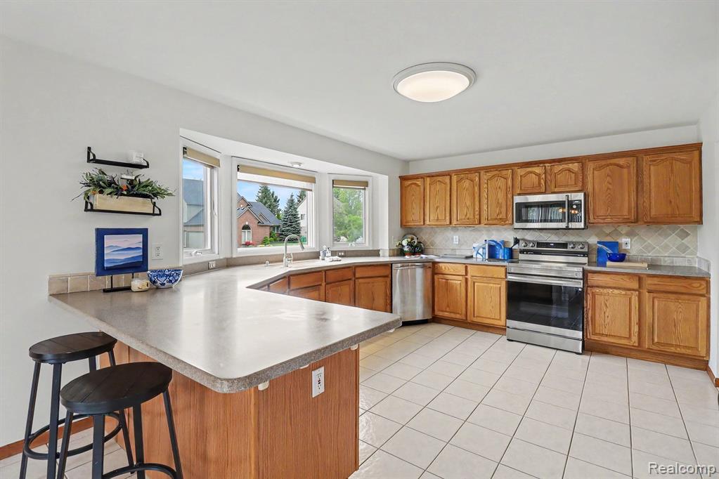 55206 Leonard Court, Shelby Twp, MI 48316 — Photo 7
