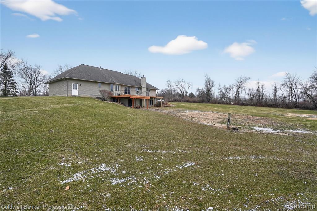 10310 Sharp Road, Swartz Creek, MI 48473 — Photo 41