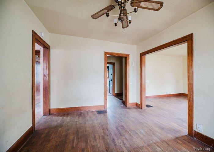328 W CANAL, Tekonsha, MI 49092 — Photo 13
