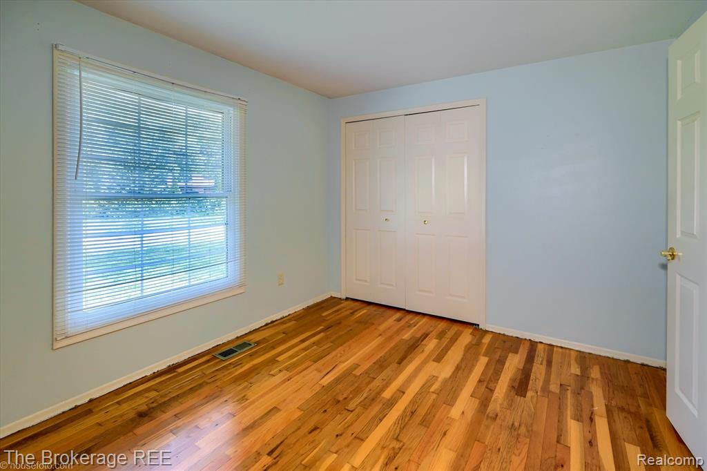 5312 Michael Court, Grand Blanc, MI 48439 — Photo 24