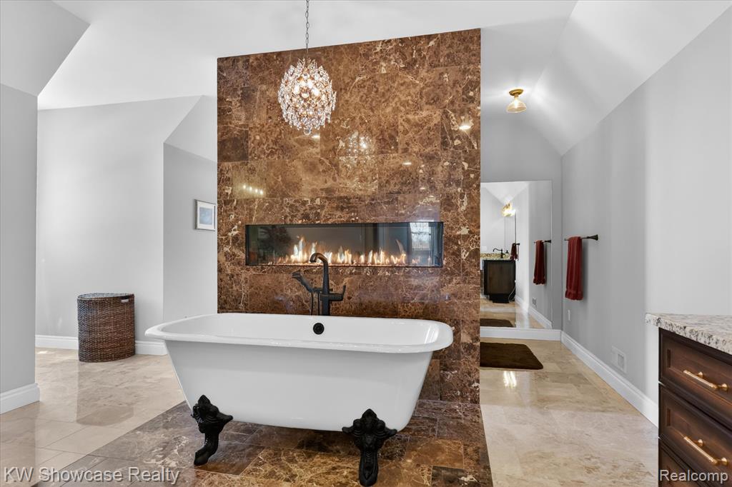 1881 Reidsview Drive, White Lake, MI 48383 — Photo 31