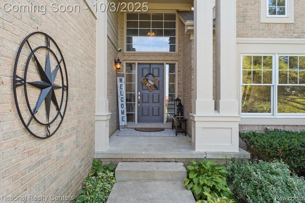 489 Gleneagles, Highland, MI — Photo 2