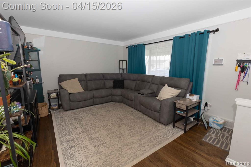 29361 Mark Avenue, Madison Heights, MI 48071 — Photo 6