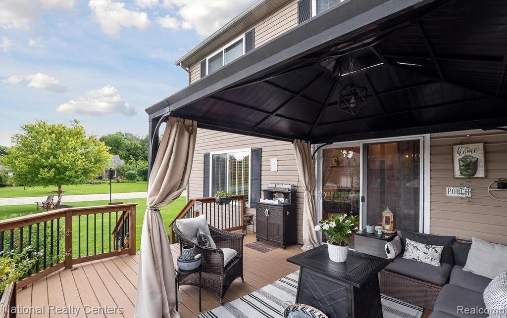 20983 OAK TREE Drive, South Lyon, MI 48178 — Photo 23