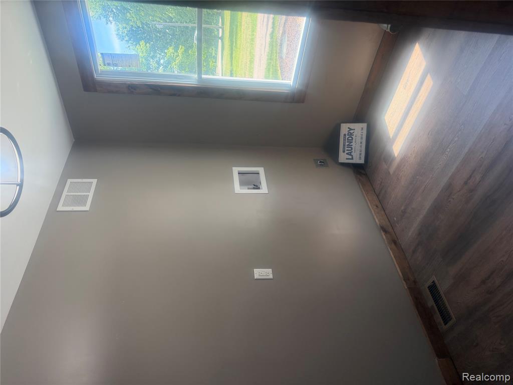 8566 Fostoria Road, Fostoria, MI 48435 — Photo 9