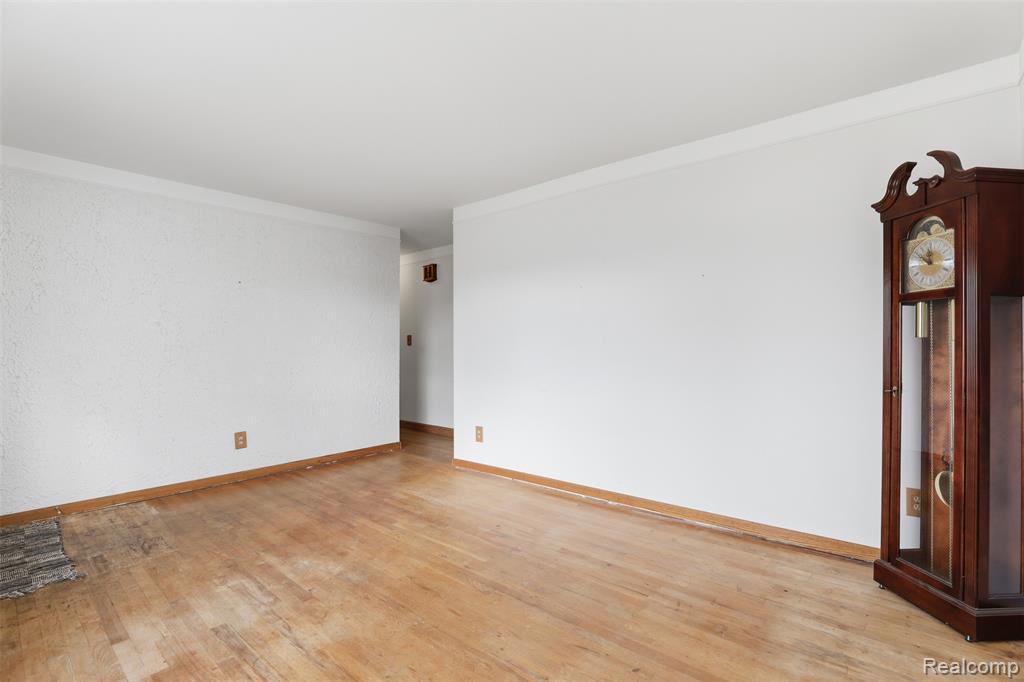 34956 Michele Drive, Romulus, MI 48174 — Photo 5