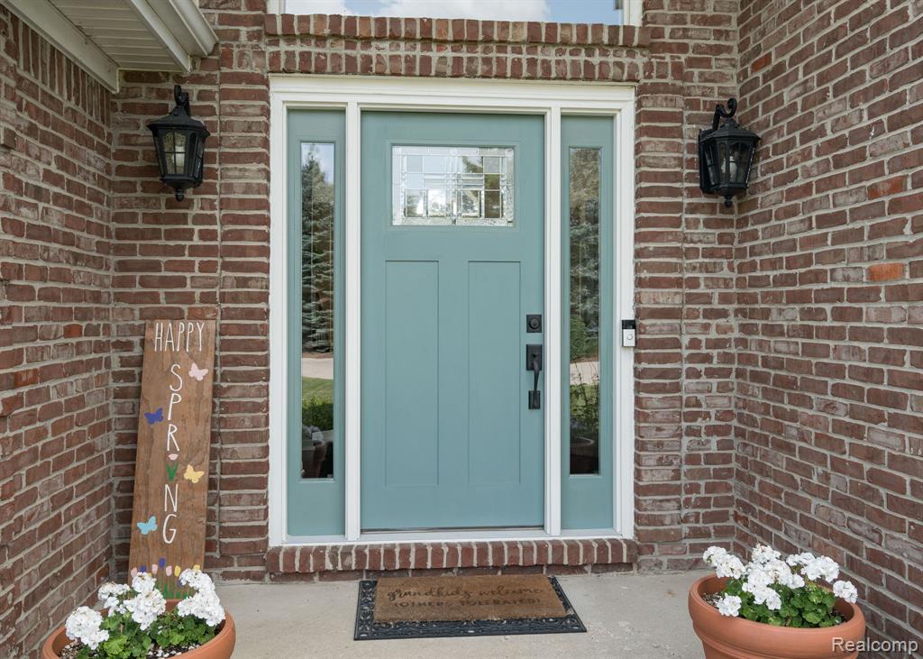 4096 Villager Dr Drive, Lake Orion, MI — Photo 6