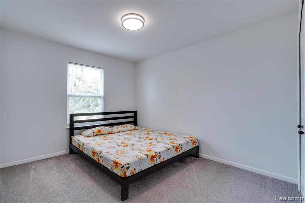 569 Pattan Drive, Wixom, MI 48393 — Photo 28