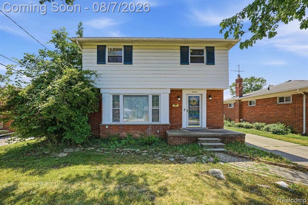 18332 Spring Court S, Fraser, MI 48026