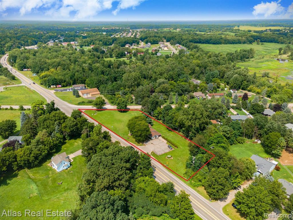 9037 S STATE Road, Goodrich Vlg, MI — Photo 14