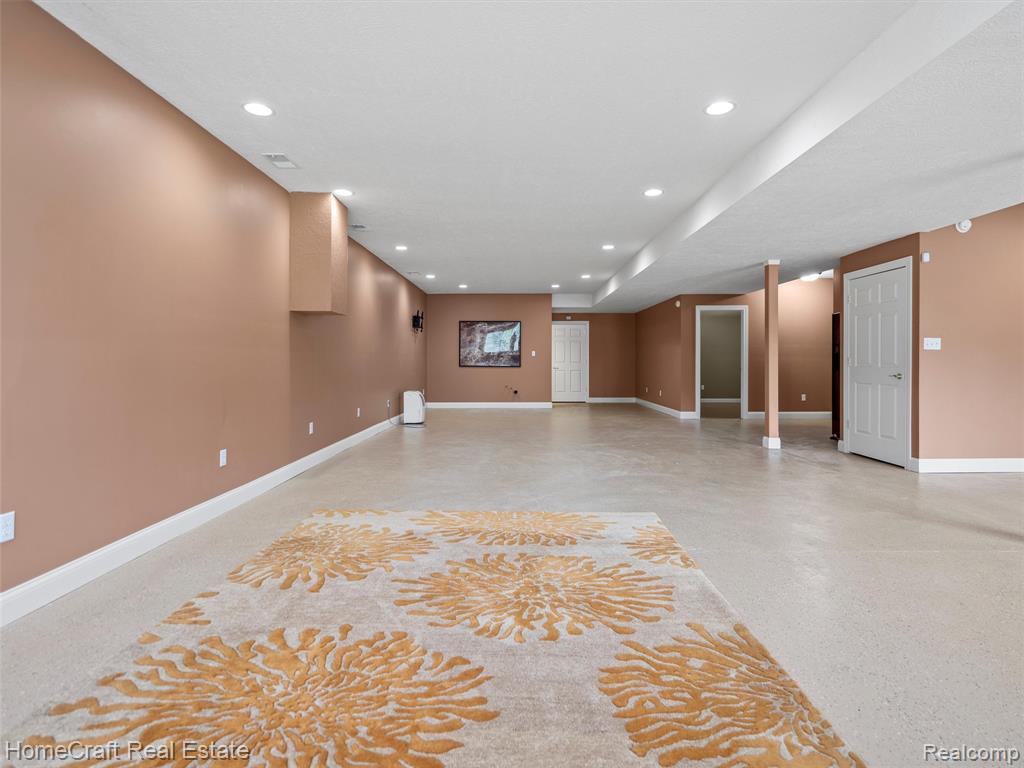108 Densel Court, Jackson, MI 49201 — Photo 43
