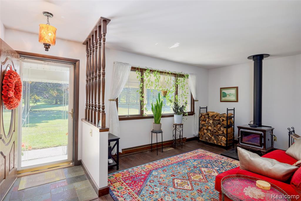 595 N Cedar Road, Fowlerville, MI 48836 — Photo 8
