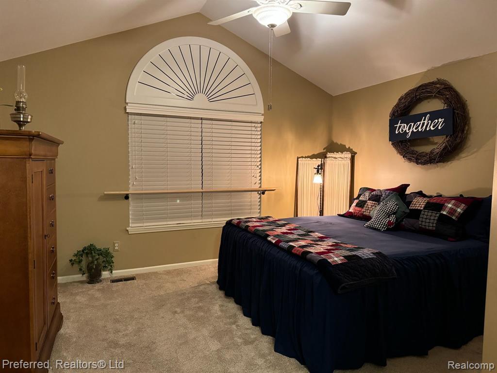 573 SNOWFALL Court, Howell, MI 48843 — Photo 15