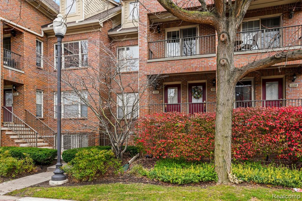 1333 S MAIN Street, Royal Oak, MI 48067 — Photo 2