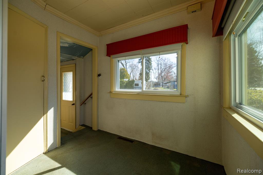 9180 COOLEY LAKE Road, White Lake, MI — Photo 26