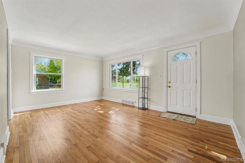 27370 Barkman Street, Roseville, MI 48066 — Photo 2