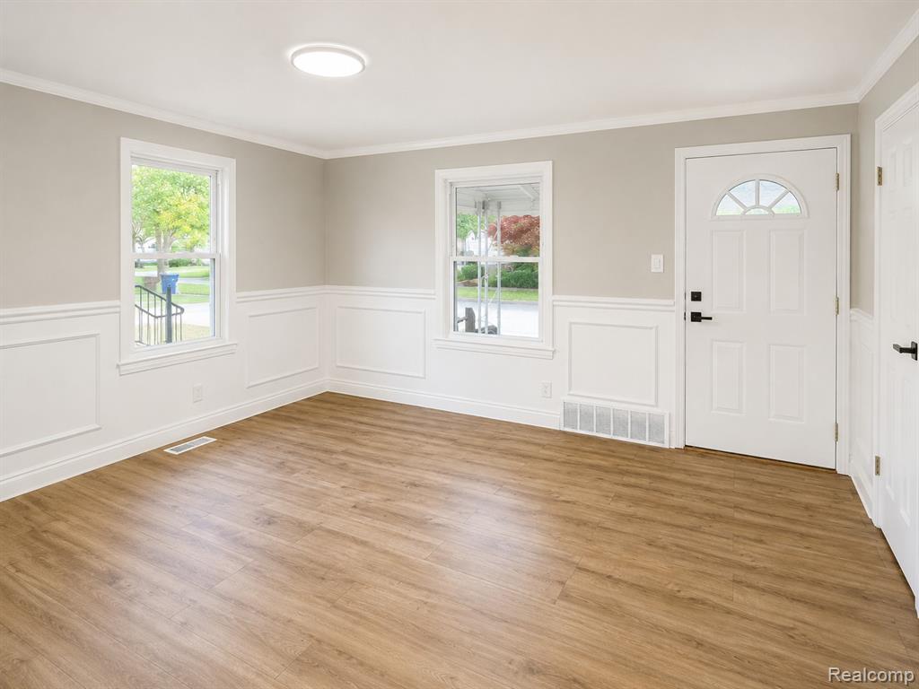 5157 Niagara Street, Wayne, MI 48184 — Photo 10
