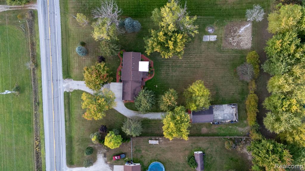 11056 N Irish Road, Otisville, MI 48463 — Photo 54