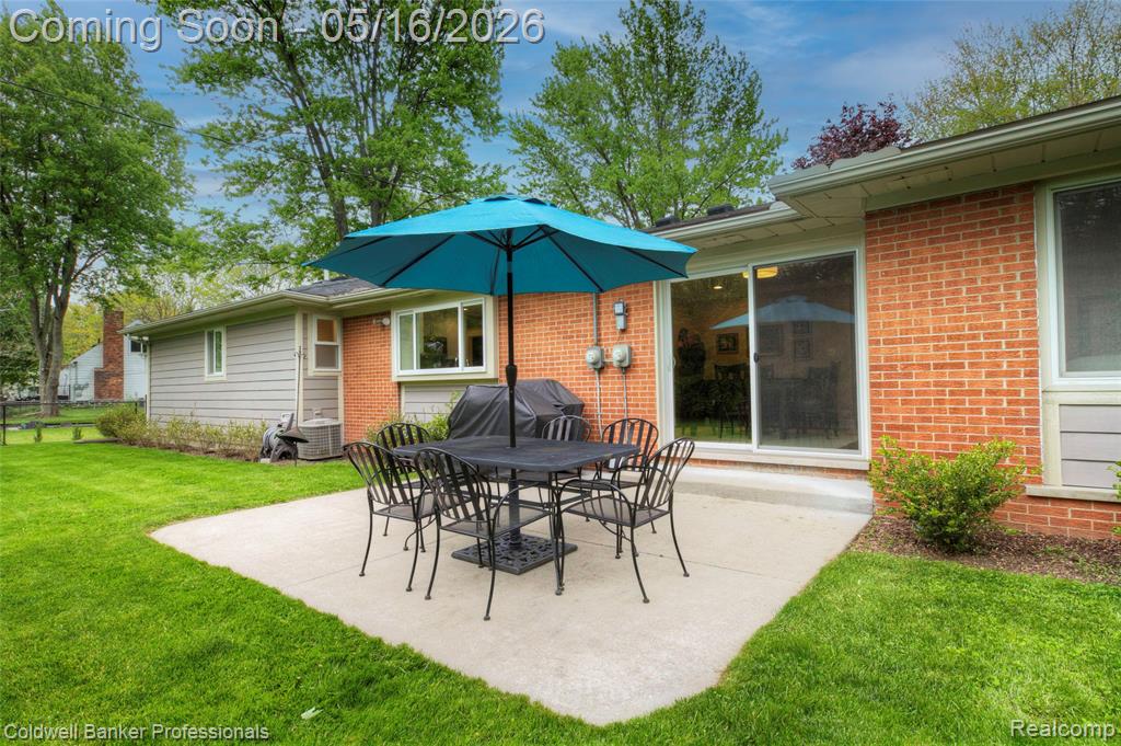 3540 Tothill Drive, Troy, MI 48084 — Photo 8